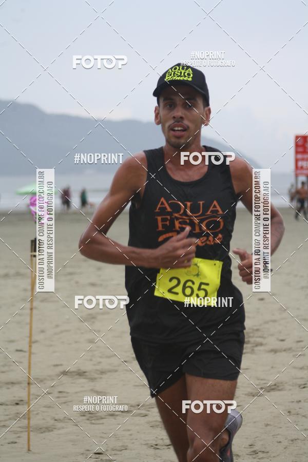 Buy your photos of the event2 ICE RUN 6K on Fotop