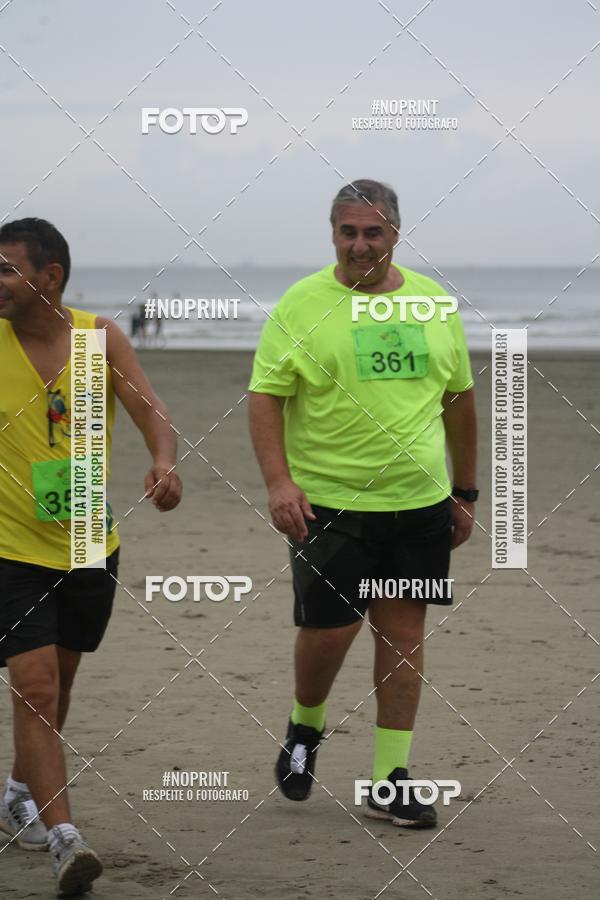 Buy your photos of the event2 ICE RUN 6K on Fotop