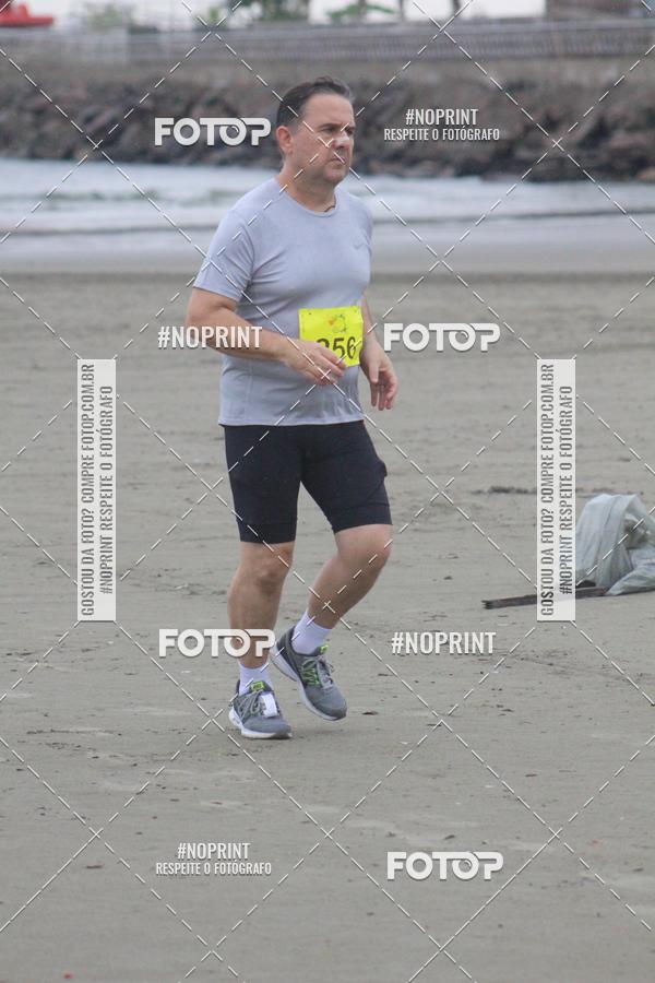 Buy your photos of the event2 ICE RUN 6K on Fotop