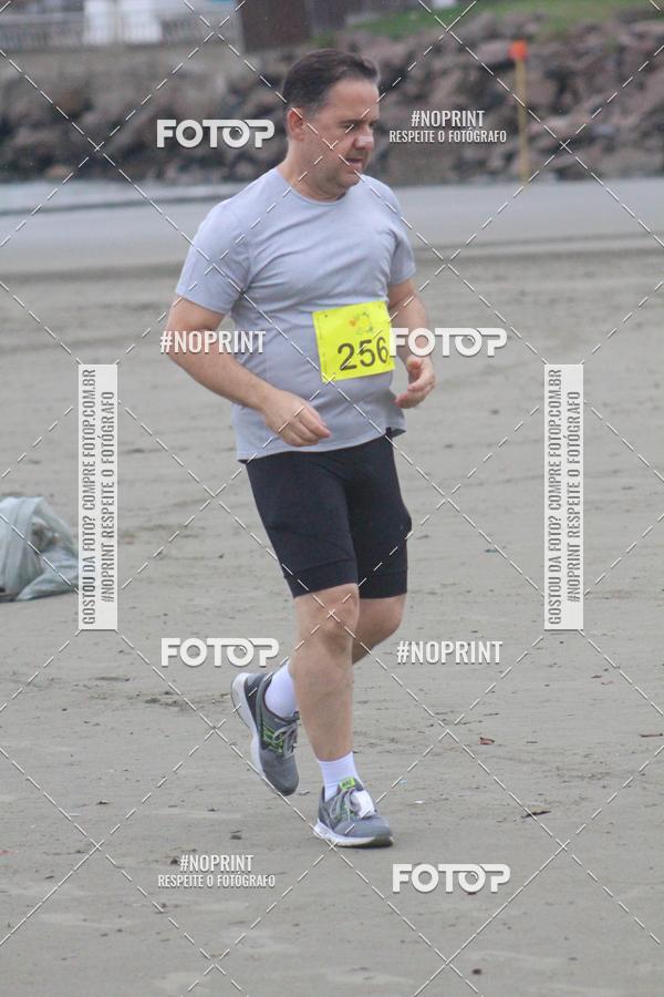 Buy your photos of the event2 ICE RUN 6K on Fotop