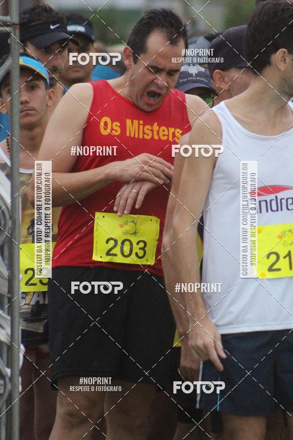 Buy your photos of the event2 ICE RUN 6K on Fotop