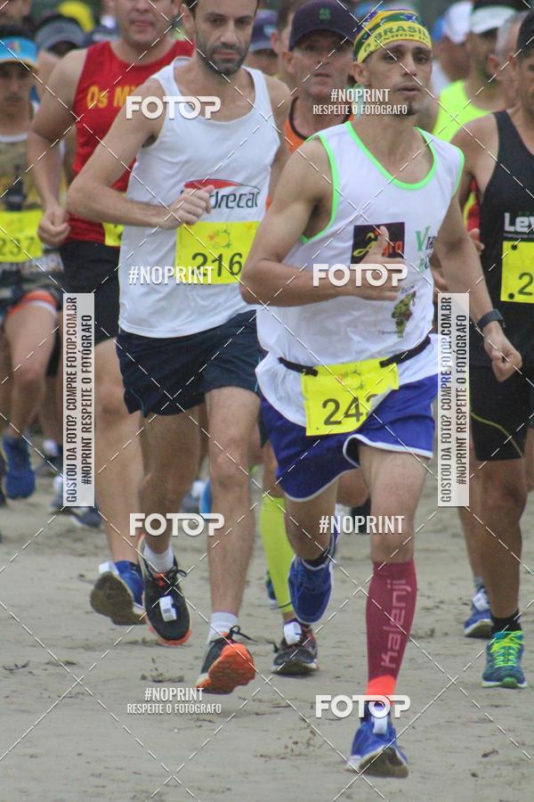 Buy your photos of the event2 ICE RUN 6K on Fotop