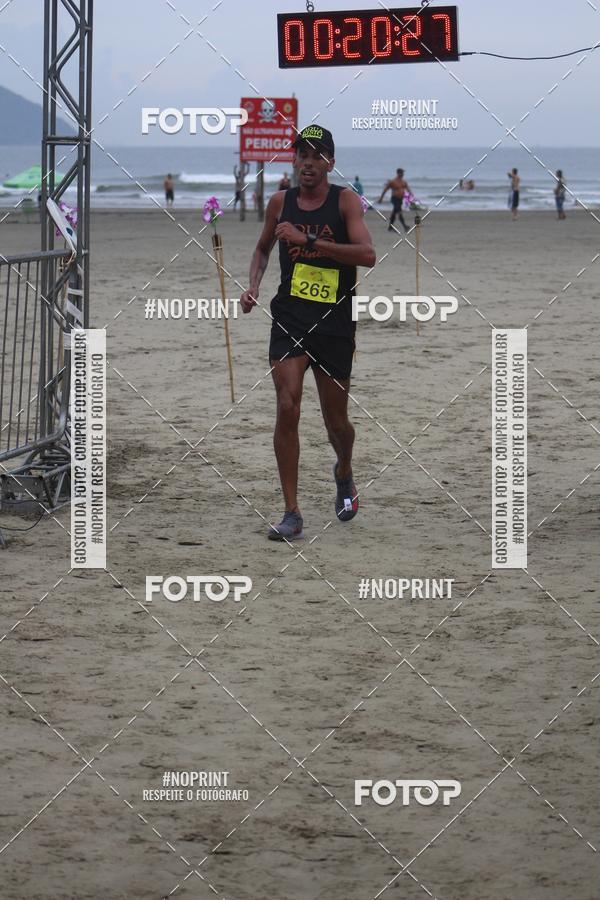 Buy your photos of the event2 ICE RUN 6K on Fotop