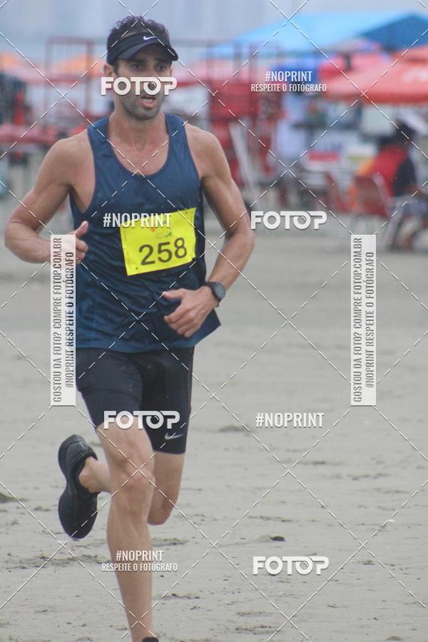 Buy your photos of the event2 ICE RUN 6K on Fotop