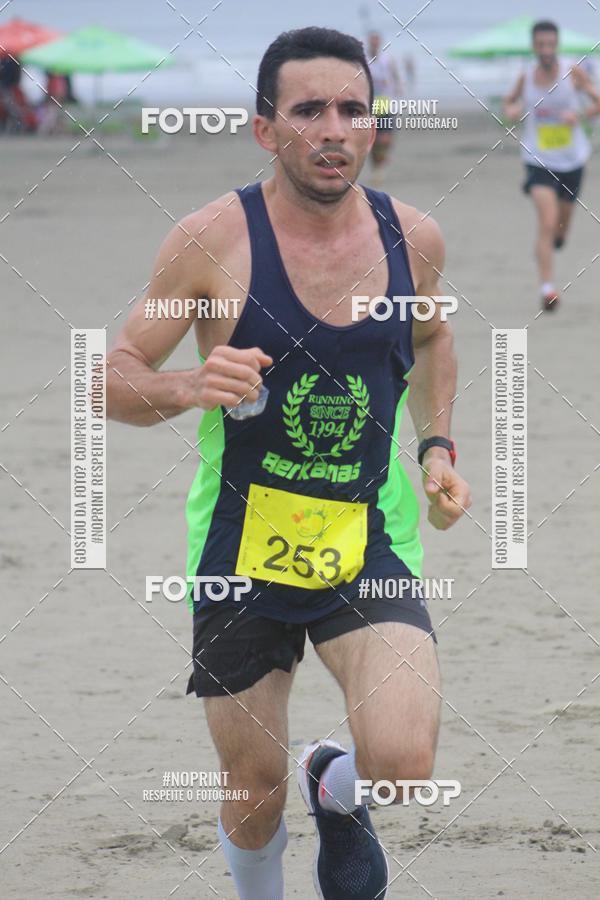 Buy your photos of the event2 ICE RUN 6K on Fotop
