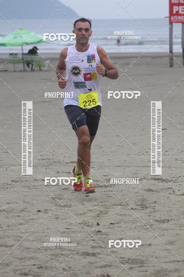 Buy your photos of the event2 ICE RUN 6K on Fotop