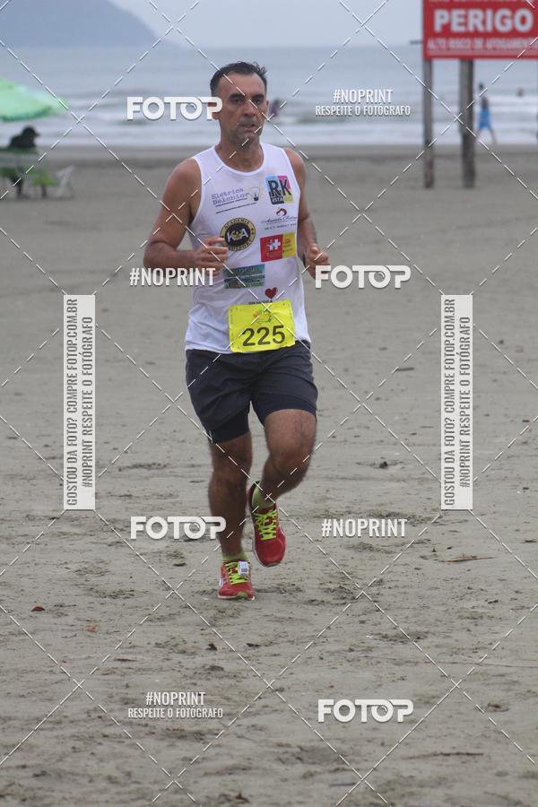 Buy your photos of the event2 ICE RUN 6K on Fotop
