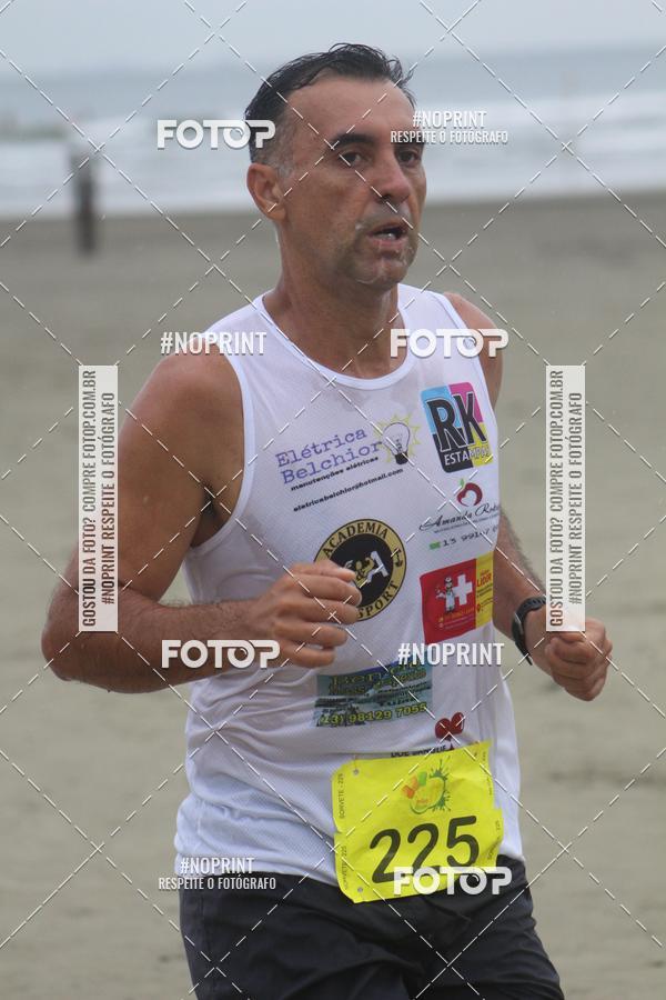 Buy your photos of the event2 ICE RUN 6K on Fotop