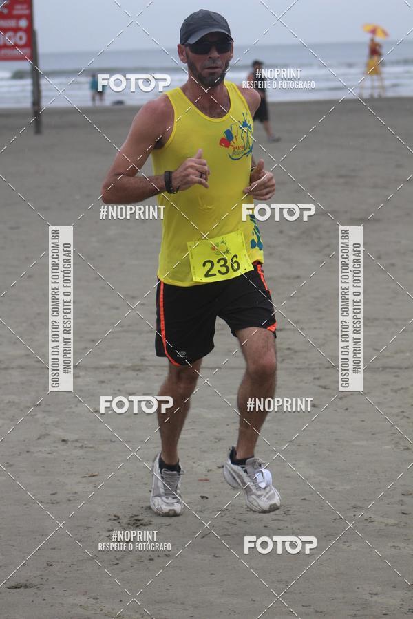 Buy your photos of the event2 ICE RUN 6K on Fotop