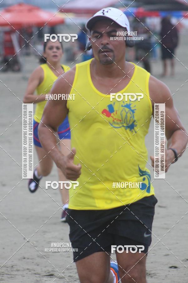 Buy your photos of the event2 ICE RUN 6K on Fotop