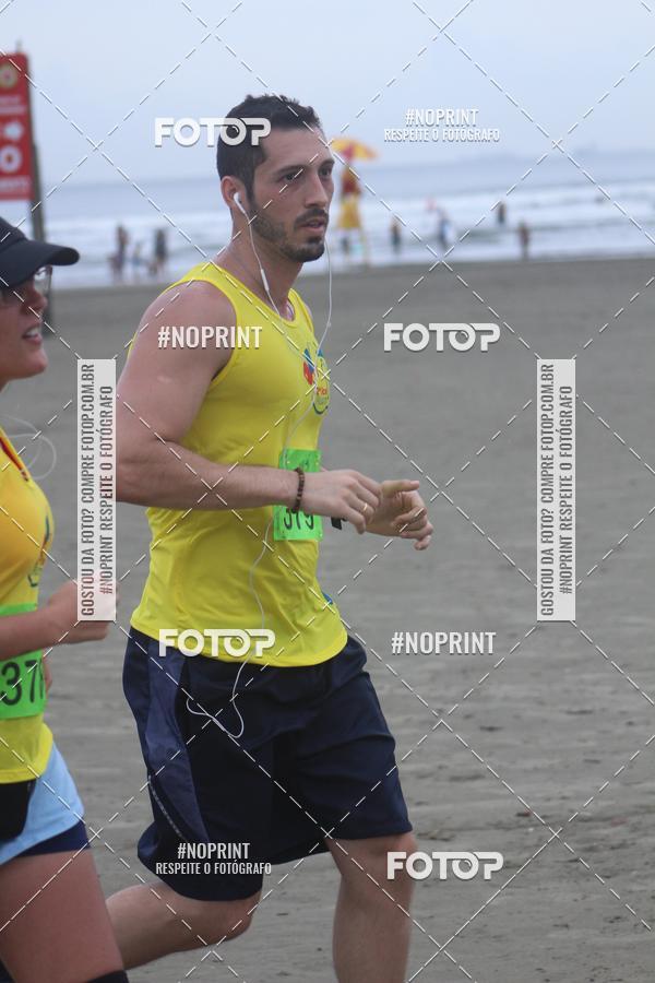 Buy your photos of the event2 ICE RUN 6K on Fotop