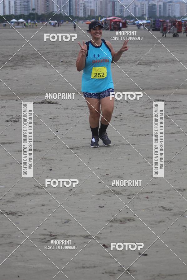 Buy your photos of the event2 ICE RUN 6K on Fotop