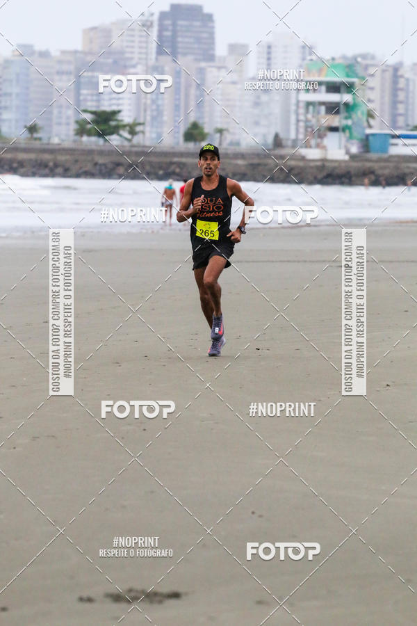 Buy your photos of the event2 ICE RUN 6K on Fotop