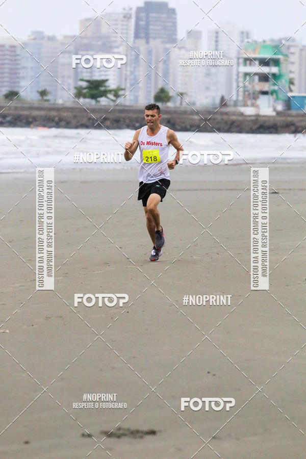 Buy your photos of the event2 ICE RUN 6K on Fotop