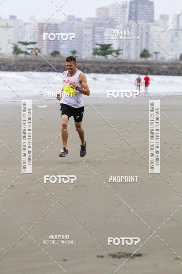 Buy your photos of the event2 ICE RUN 6K on Fotop