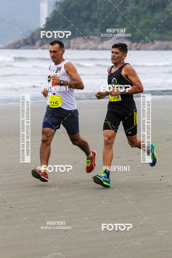 Buy your photos of the event2 ICE RUN 6K on Fotop