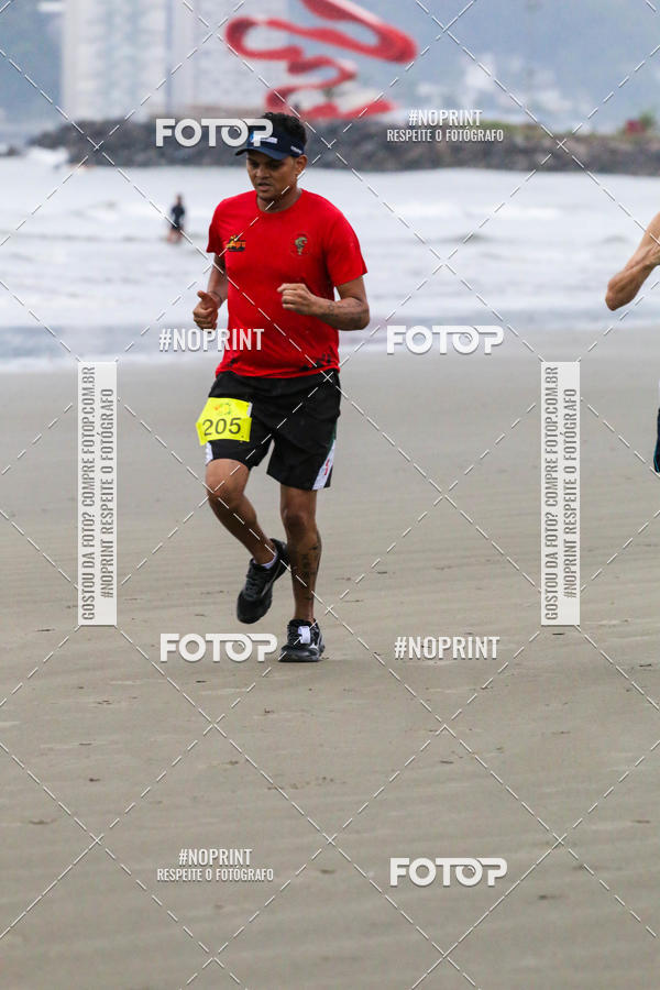 Buy your photos of the event2 ICE RUN 6K on Fotop