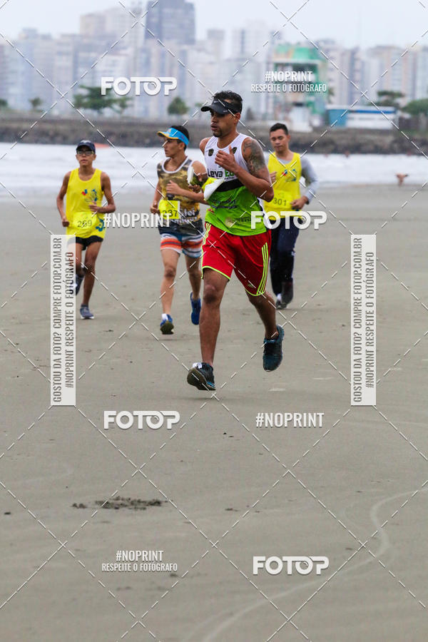 Buy your photos of the event2 ICE RUN 6K on Fotop