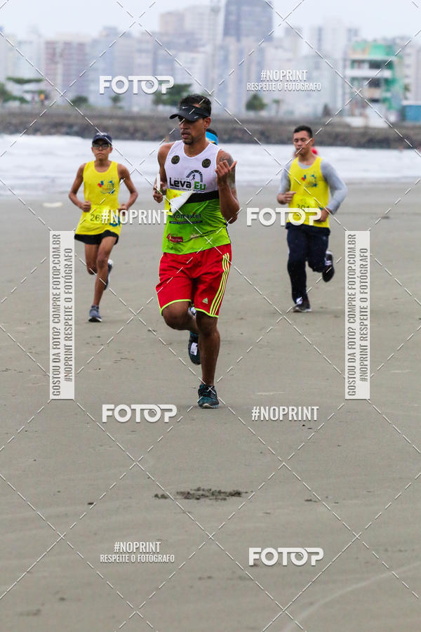 Buy your photos of the event2 ICE RUN 6K on Fotop