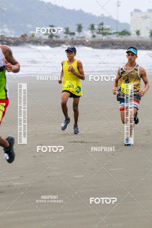 Buy your photos of the event2 ICE RUN 6K on Fotop