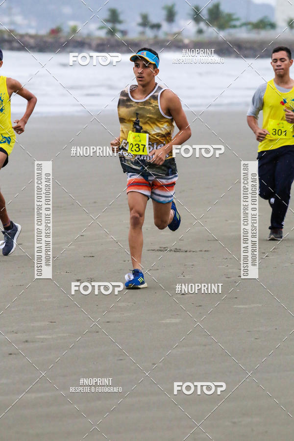 Buy your photos of the event2 ICE RUN 6K on Fotop