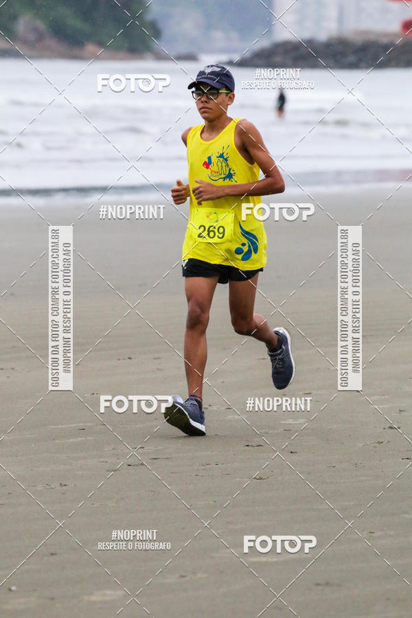 Buy your photos of the event2 ICE RUN 6K on Fotop