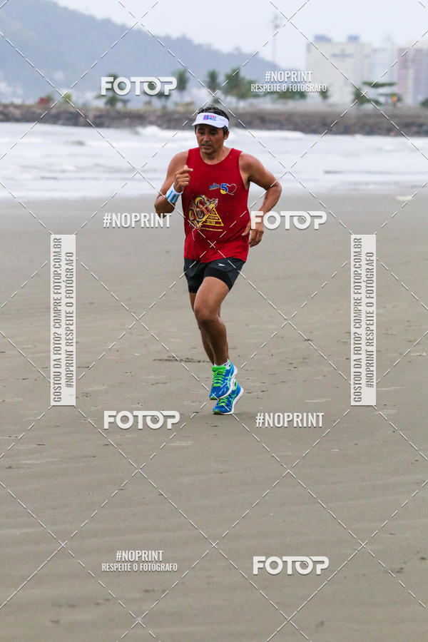 Buy your photos of the event2 ICE RUN 6K on Fotop