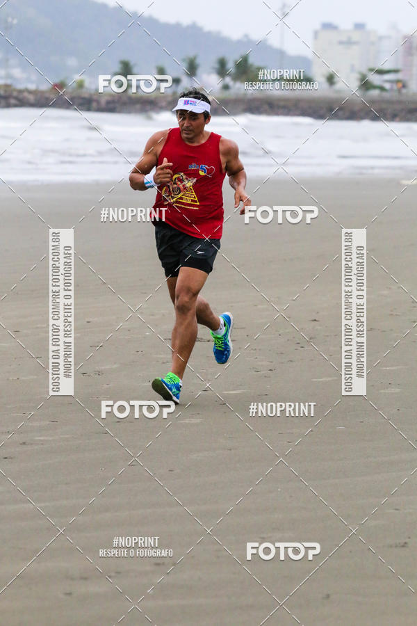 Buy your photos of the event2 ICE RUN 6K on Fotop
