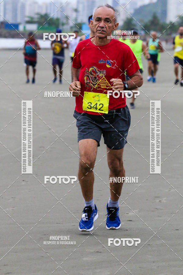 Buy your photos of the event2 ICE RUN 6K on Fotop