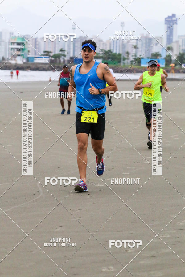 Buy your photos of the event2 ICE RUN 6K on Fotop