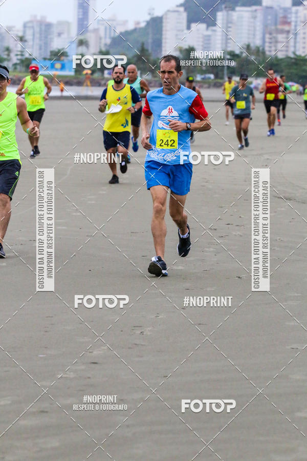 Buy your photos of the event2 ICE RUN 6K on Fotop