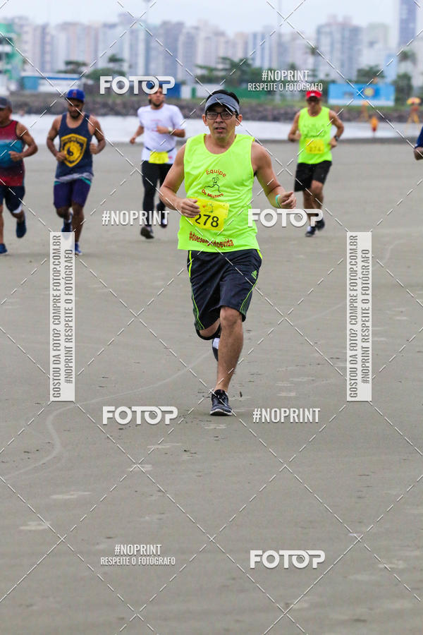 Buy your photos of the event2 ICE RUN 6K on Fotop