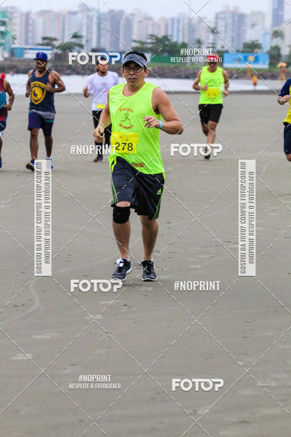 Buy your photos of the event2 ICE RUN 6K on Fotop
