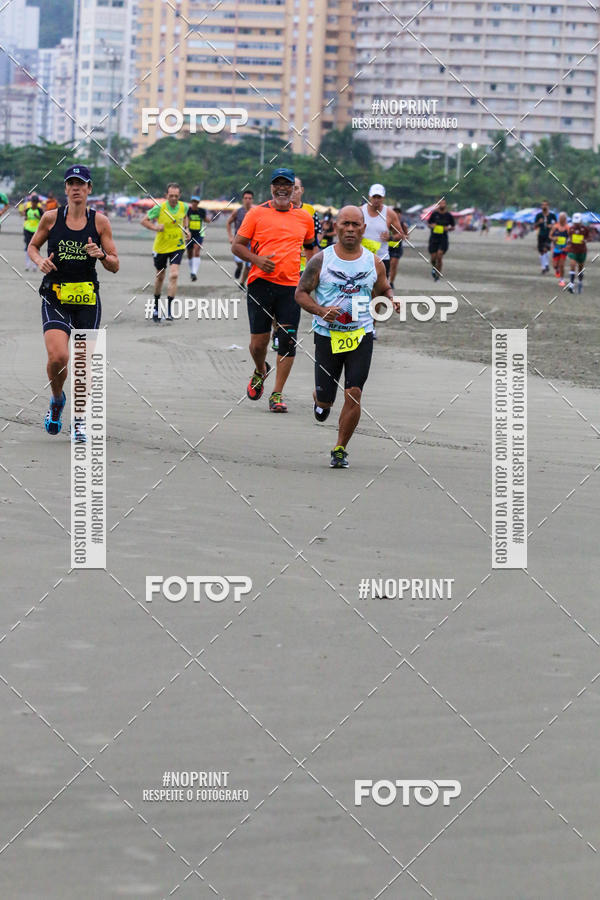 Buy your photos of the event2 ICE RUN 6K on Fotop