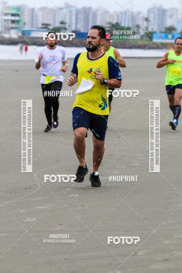 Buy your photos of the event2 ICE RUN 6K on Fotop