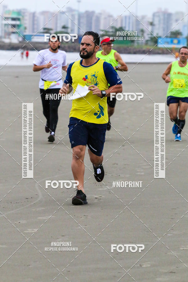 Buy your photos of the event2 ICE RUN 6K on Fotop