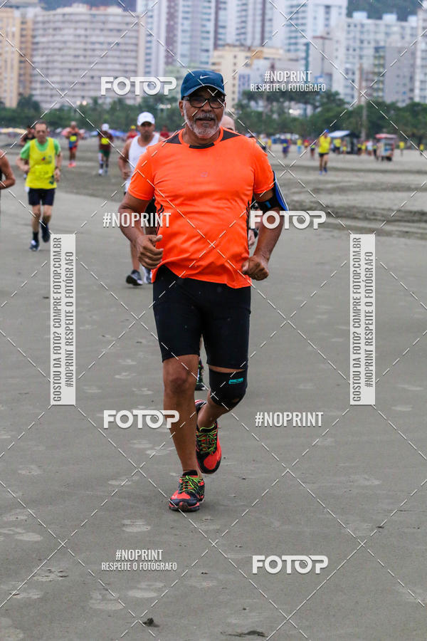 Buy your photos of the event2 ICE RUN 6K on Fotop