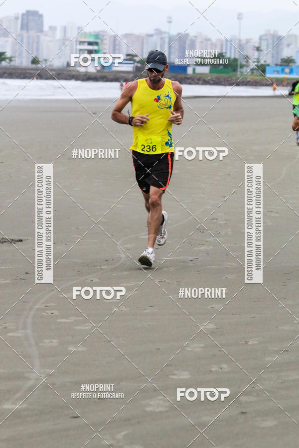 Buy your photos of the event2 ICE RUN 6K on Fotop