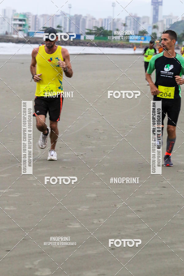 Buy your photos of the event2 ICE RUN 6K on Fotop