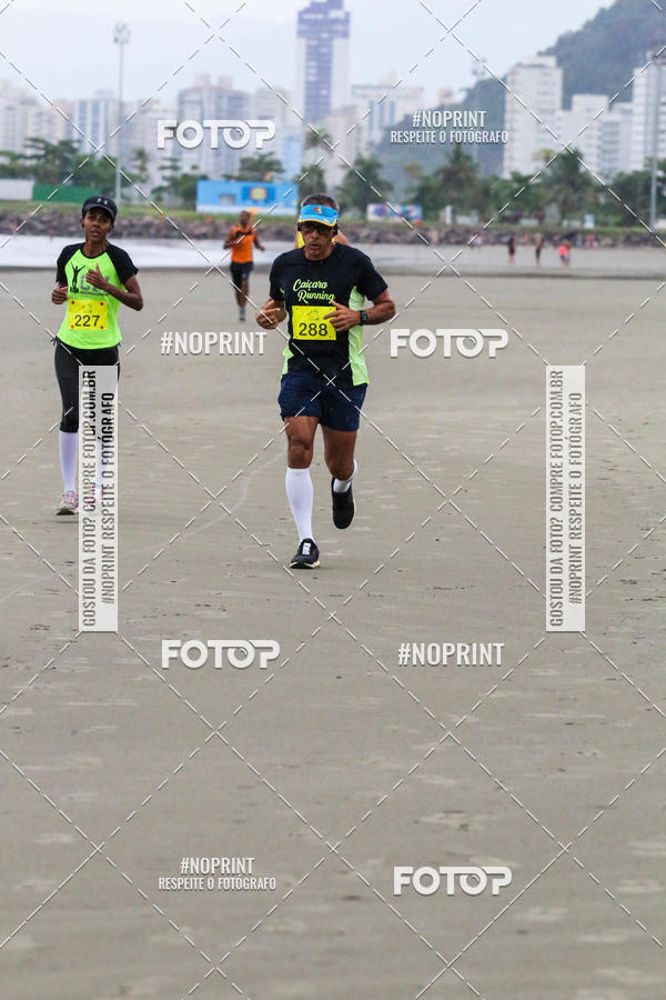 Buy your photos of the event2 ICE RUN 6K on Fotop
