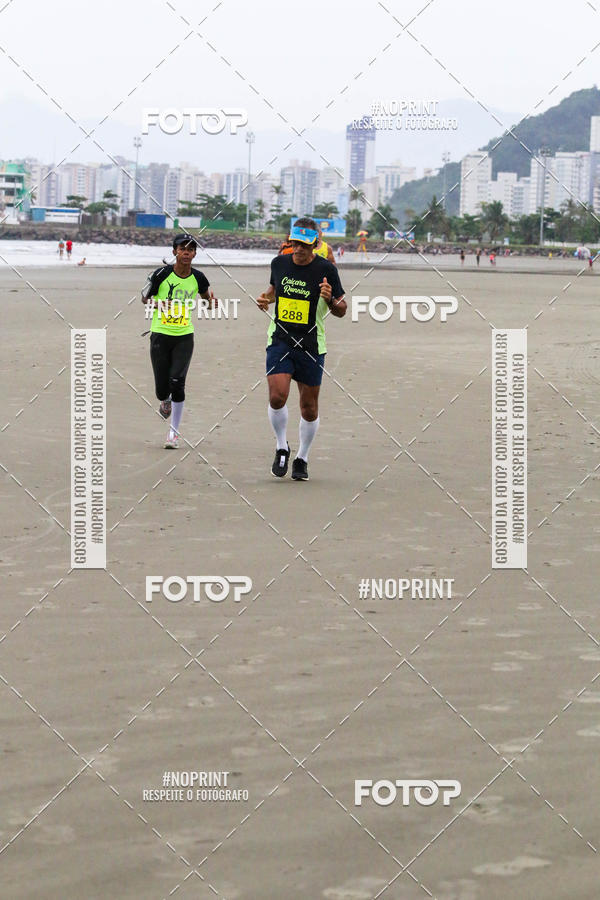 Buy your photos of the event2 ICE RUN 6K on Fotop