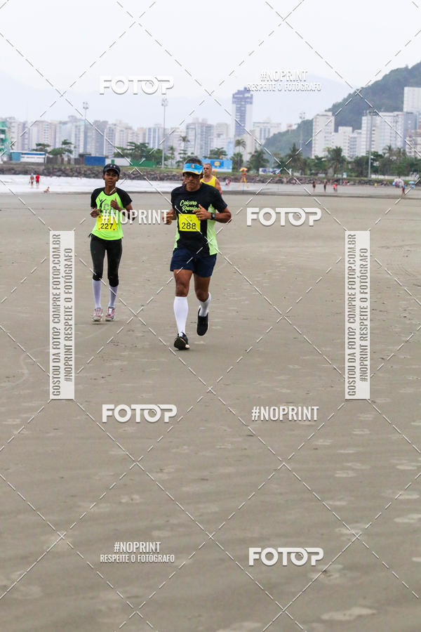 Buy your photos of the event2 ICE RUN 6K on Fotop