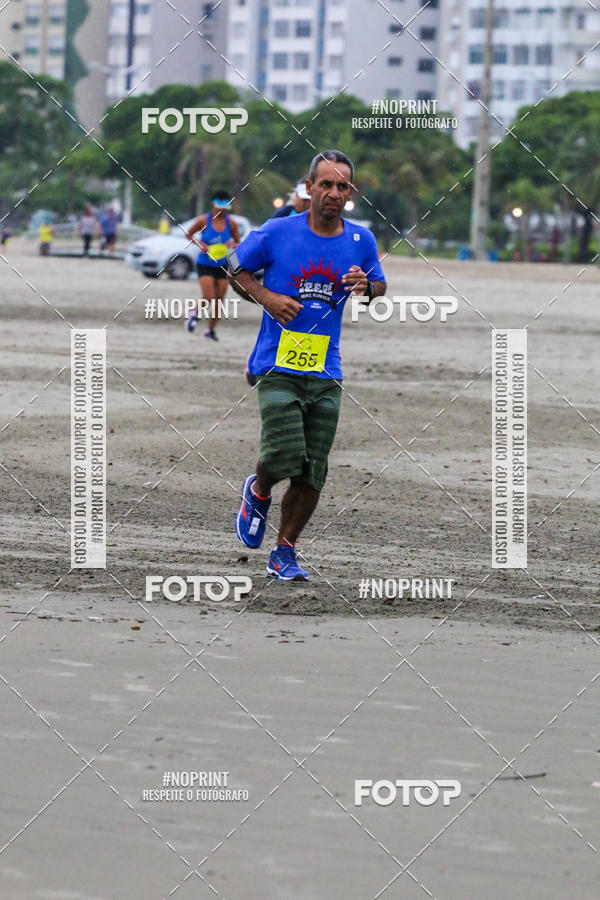 Buy your photos of the event2 ICE RUN 6K on Fotop