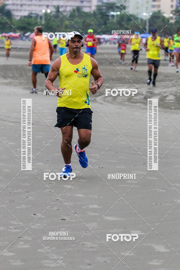 Buy your photos of the event2 ICE RUN 6K on Fotop