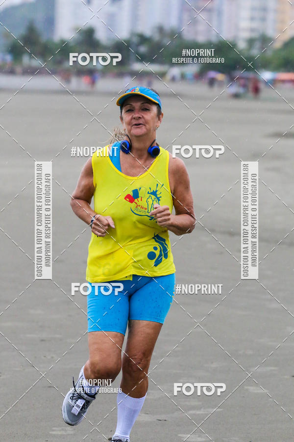 Buy your photos of the event2 ICE RUN 6K on Fotop