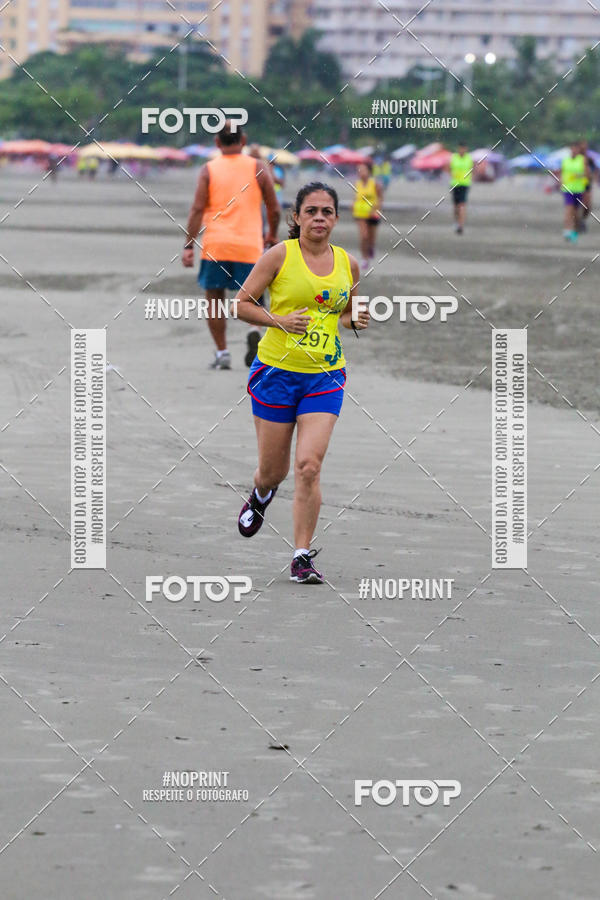 Buy your photos of the event2 ICE RUN 6K on Fotop