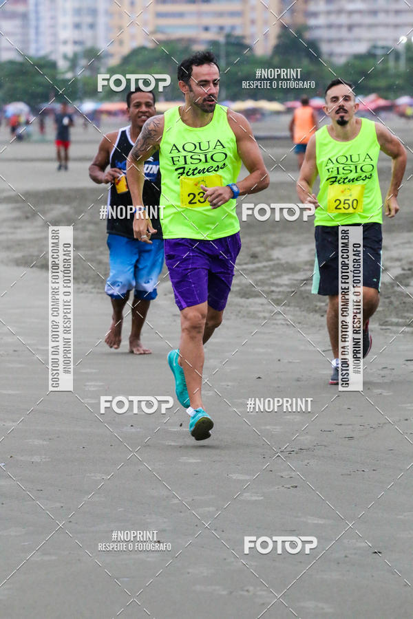 Buy your photos of the event2 ICE RUN 6K on Fotop
