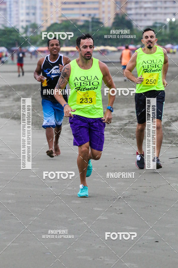 Buy your photos of the event2 ICE RUN 6K on Fotop