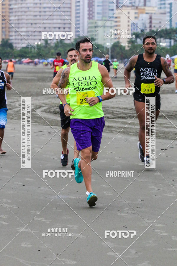 Buy your photos of the event2 ICE RUN 6K on Fotop