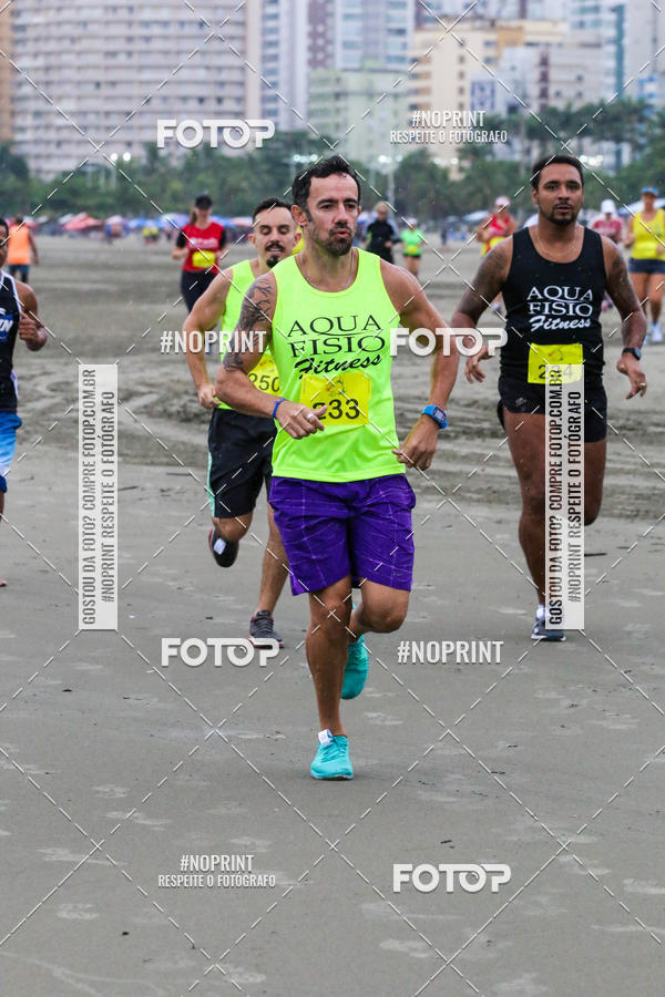 Buy your photos of the event2 ICE RUN 6K on Fotop